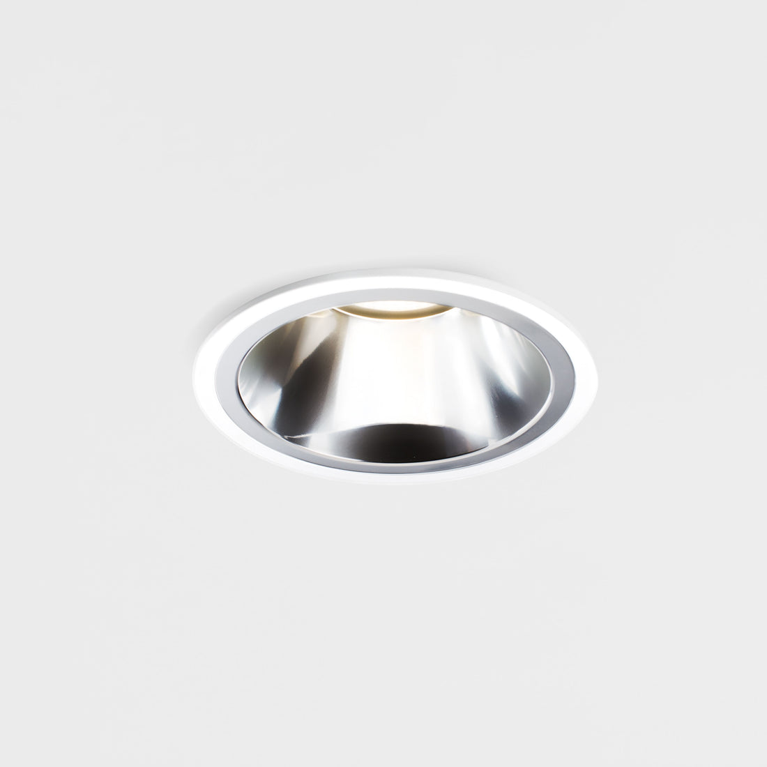 Architectural Commercial 13W LED Down Light.  White or Black Finish.